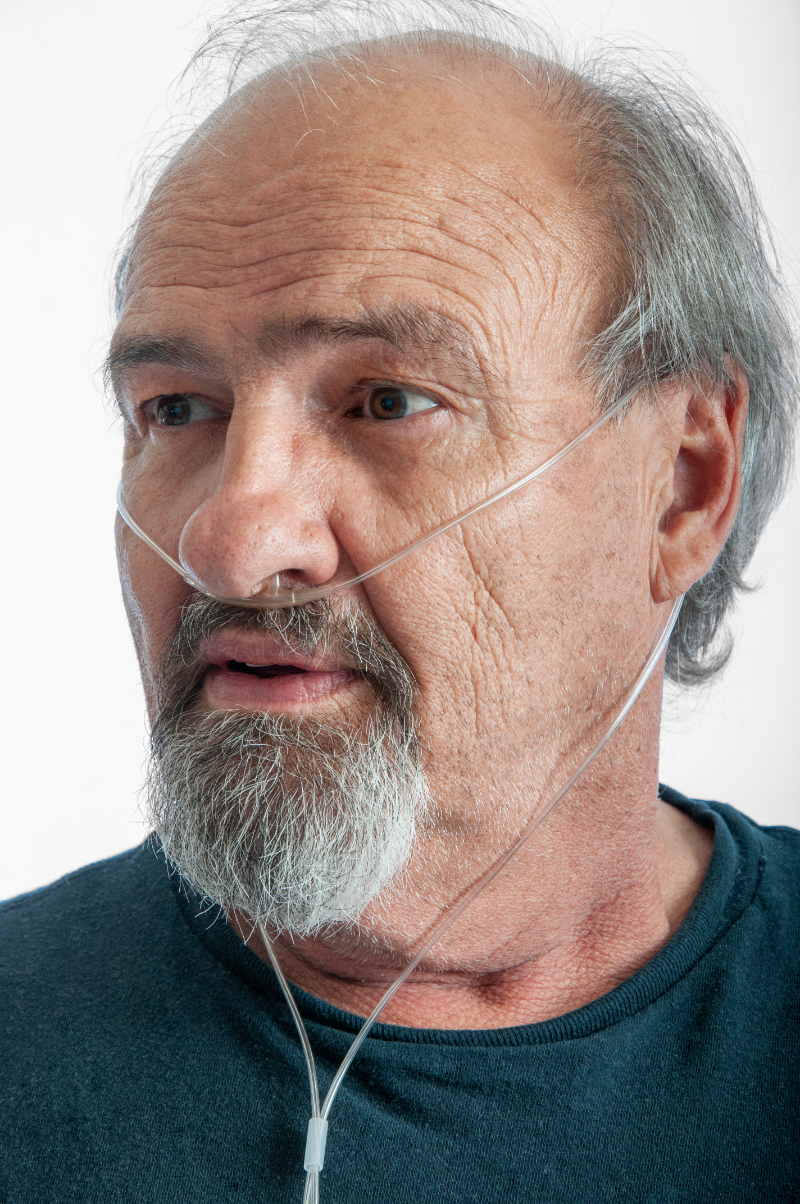 photo of man with nasal canula positioned correctly
